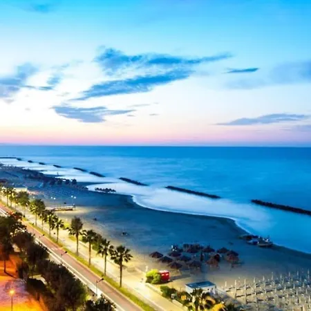 In Zona Dimora Fiducia Апартаменты Пескара