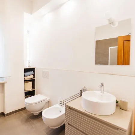 In Zona Dimora Fiducia Apartment *